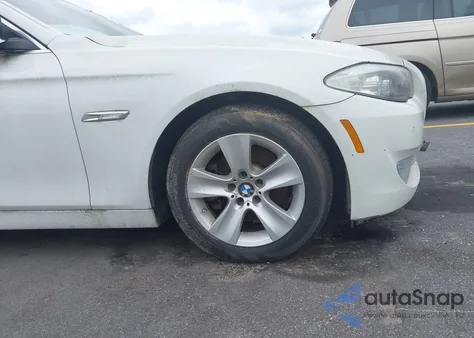 2013 BMW 528I z USA, uszkodzony, nr VIN WBAXG5C58DD231741